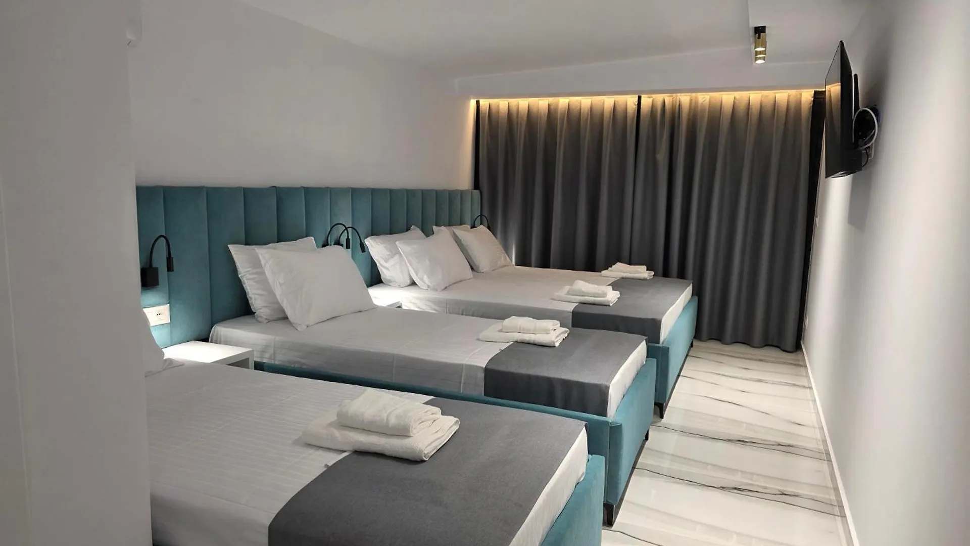 Wait 'N Sea Hotel Himare