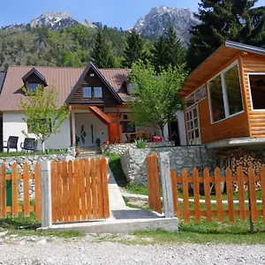  Penzion Bujtina Albjoni