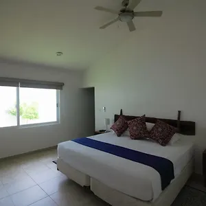  Bed & Breakfast White House 10 Orchids Mexico