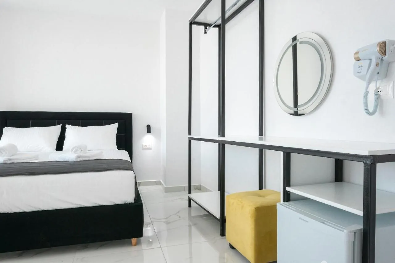 Wait 'N Sea Hotel Himare