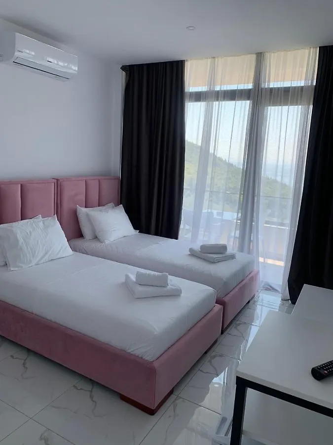 Wait 'N Sea Hotel Himare Albania