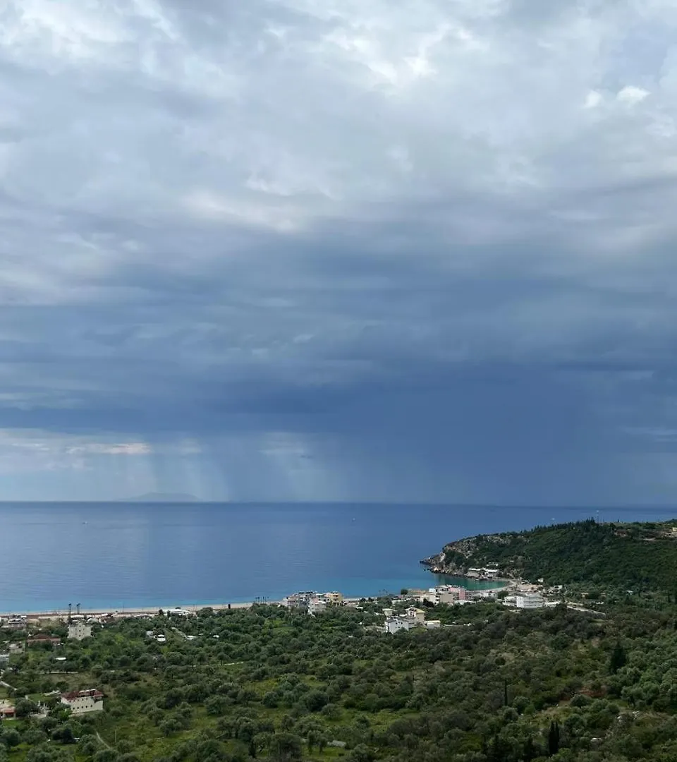 Wait 'N Sea Hotel Himare Albania